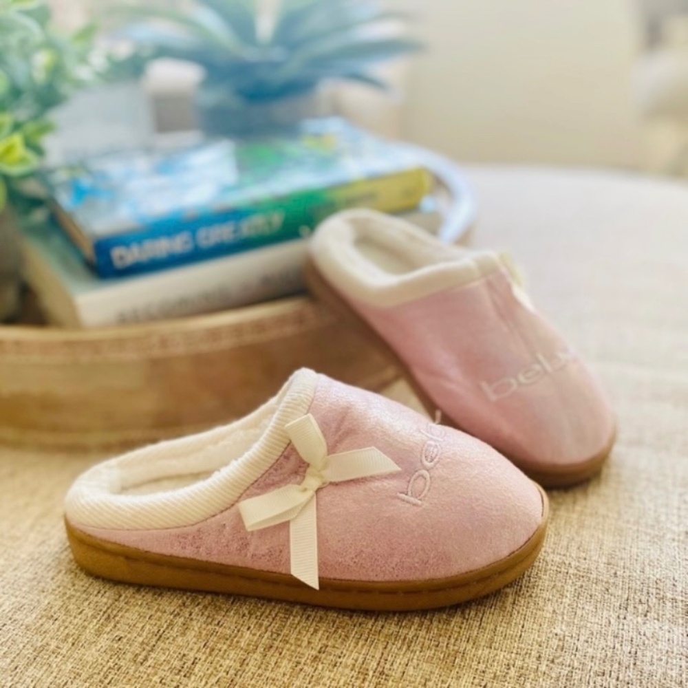 BEBE Shimmery Pink Slippers NEW Size 11/12